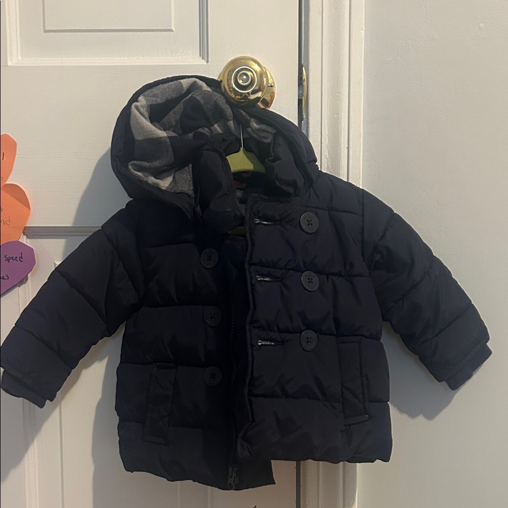 GAP Baby hooded puffer coat 6-12 months